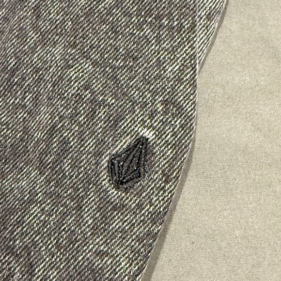 Volcom Brand High-Rise Jeans - Picture 6 of 8